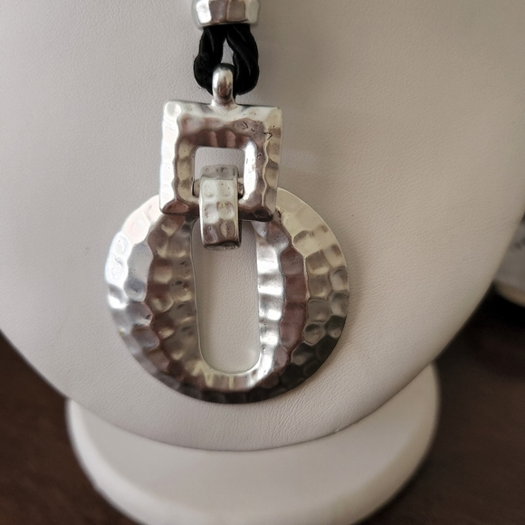 Silver Pendant Rope Necklace - Picture 2 of 4